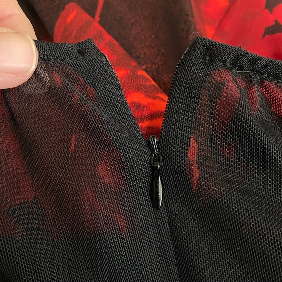 EnFocus Women Mesh Top Floral Dress - Picture 6 of 8